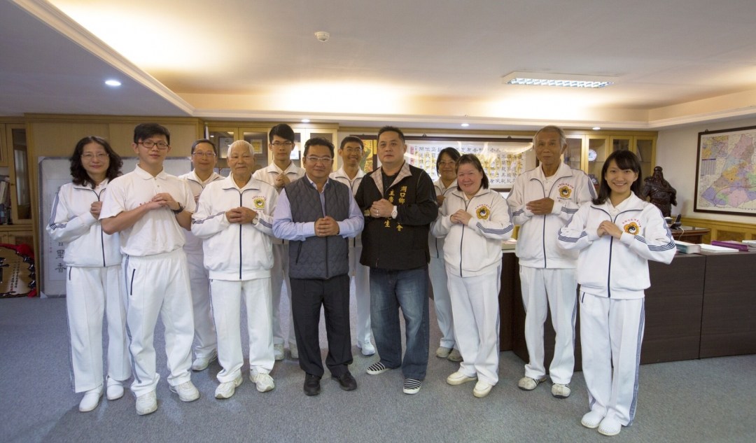 p3%e6%b9%96%e5%8f%a3%e9%84%89%e9%95%b7%e4%bb%a3%e8%a1%a8%e6%9c%83