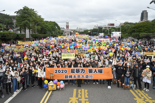 這張圖片的 alt 屬性值為空,它的檔案名稱為 image-1.png